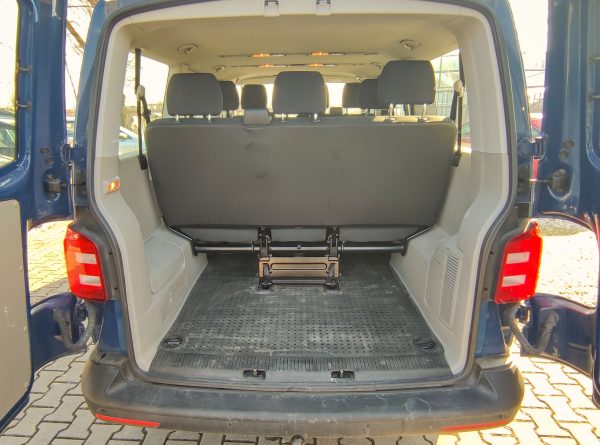 VW T6 CARAVELLE 2.0 TDi ZÁVĚS,AUT.KLIMA,9-MÍST,PDC P+Z. - Image 10