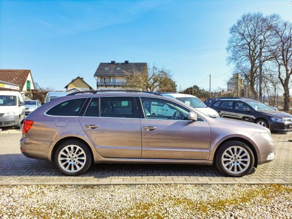 ŠKODA SUPERB 2.0TDi 103KW AMBIENTE ,COMBI, DSG, ALU, ZÁVĚS - Image 7