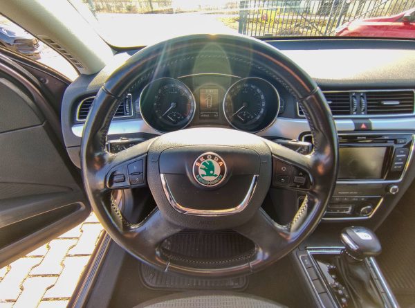 ŠKODA SUPERB 2.0TDi 103KW AMBIENTE ,COMBI, DSG, ALU, ZÁVĚS - Image 14