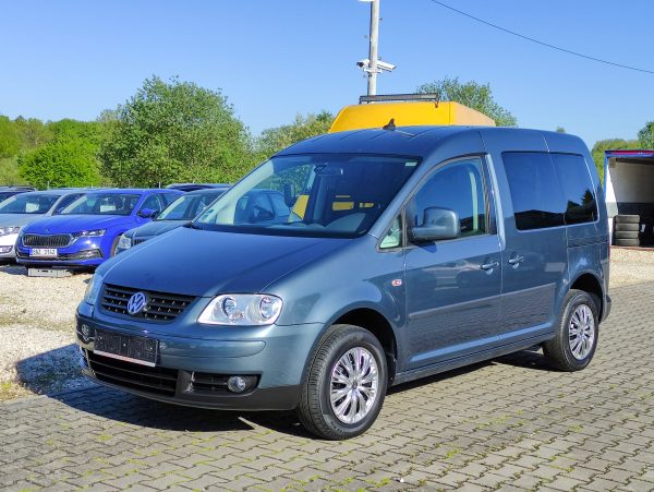 VW CADDY 1.6 MPi 75 KW LIFE, KLIMA, NAVI, PDC, BC, ZÁVĚS
