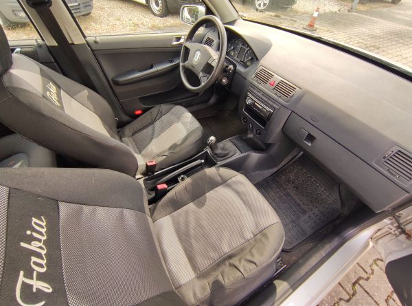 ŠKODA FABIA 1.9 TDi, KLIMATIZACE, CENTRÁL,EL.OKNA - Image 11