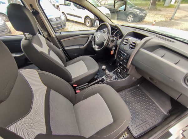 DACIA DUSTER 1.6i 16V 4x4 84KW, 2016, KLIMA, ZÁVĚS, ESP, CD, BC - Image 11