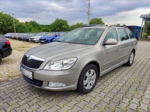 ŠKODA OCTAVIA II 1.6 TDi AMBIENTE, ROZVODY VE 228500 KM,
