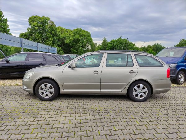 ŠKODA OCTAVIA II 1.6 TDi AMBIENTE, ROZVODY VE 228500 KM, - Image 5
