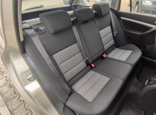 ŠKODA OCTAVIA II 1.6 TDi AMBIENTE, ROZVODY VE 228500 KM, - Image 12