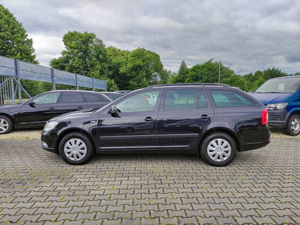 ŠKODA OCTAVIA II 2.0 TDi AMBIENTE,SERVISNÍ KNIHA,TAŽNÝ, - Image 5