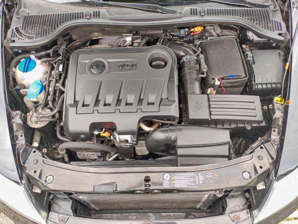 ŠKODA OCTAVIA II 2.0 TDi AMBIENTE,SERVISNÍ KNIHA,TAŽNÝ, - Image 9