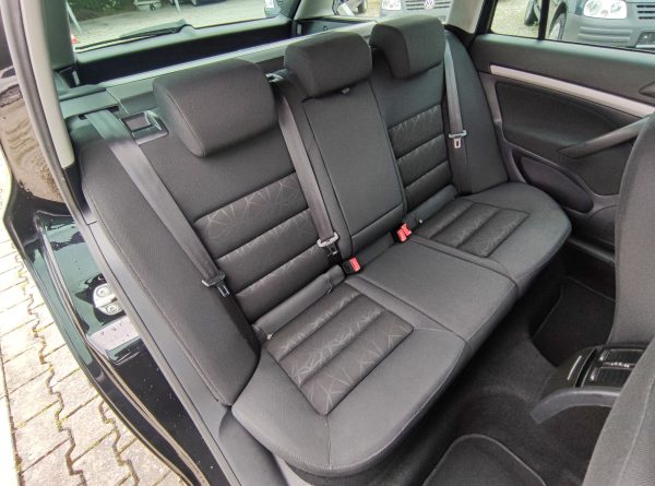 ŠKODA OCTAVIA II 2.0 TDi AMBIENTE,SERVISNÍ KNIHA,TAŽNÝ, - Image 12