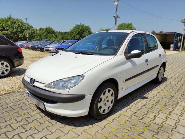 PEUGEOT 206 1.4i LPG,SERVISNÍ KNIHA,K VOZU SADA ZIMNÍCH KOL,