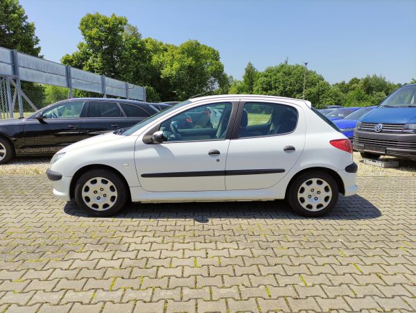 PEUGEOT 206 1.4i LPG,SERVISNÍ KNIHA,K VOZU SADA ZIMNÍCH KOL, - Image 5