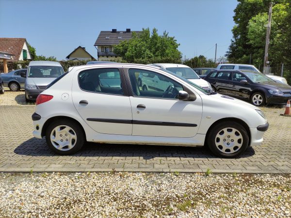 PEUGEOT 206 1.4i LPG,SERVISNÍ KNIHA,K VOZU SADA ZIMNÍCH KOL, - Image 7
