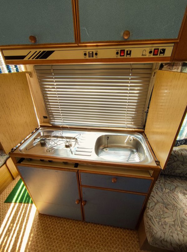 ADRIA 415 PRO 4 OSOBY - Image 14